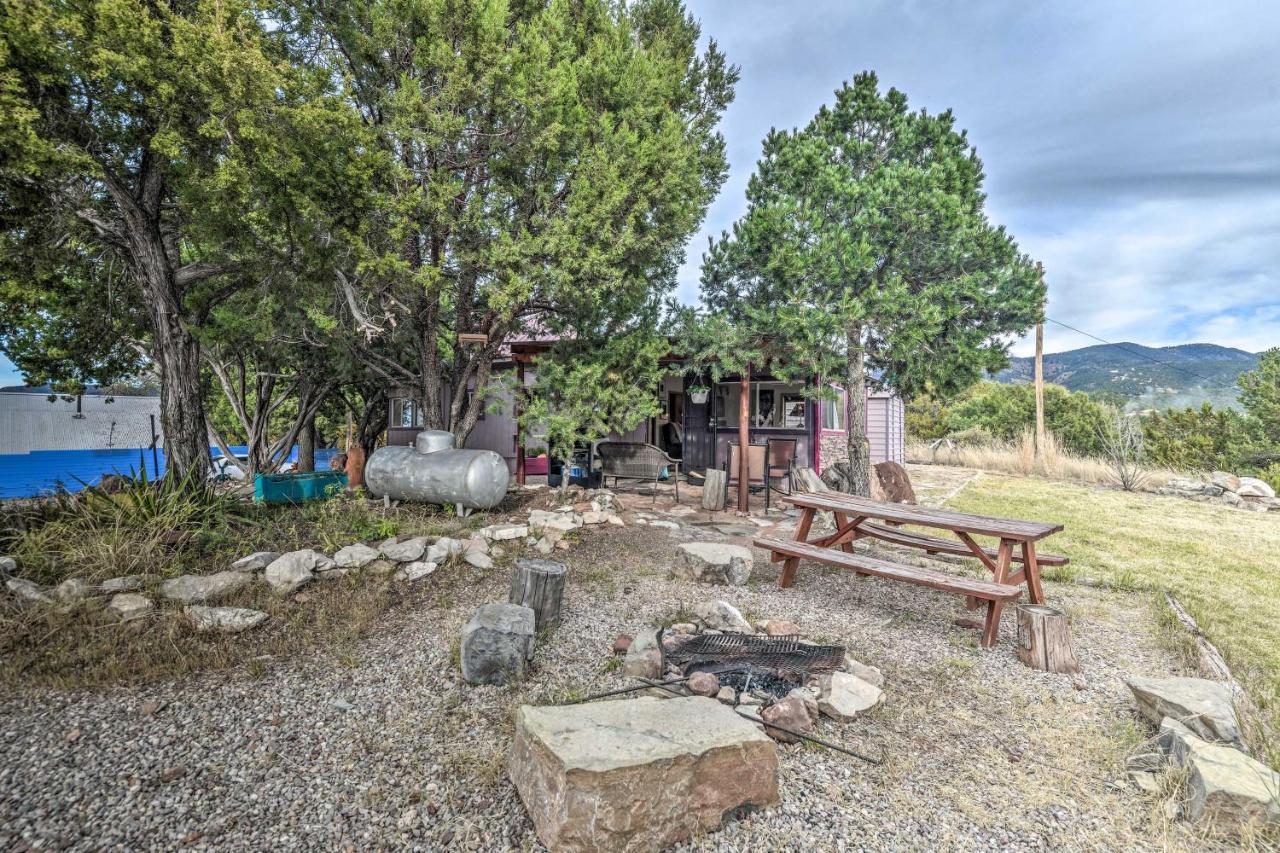 Cozy High Rolls Cottage Near Hiking Trails! Cloudcroft Ngoại thất bức ảnh